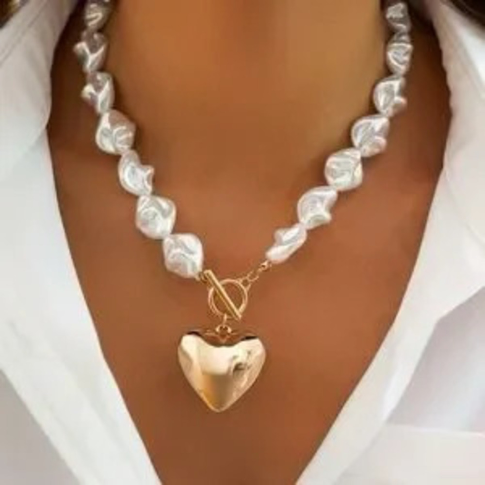 Pearl Beaded Heart Necklace (5112)
